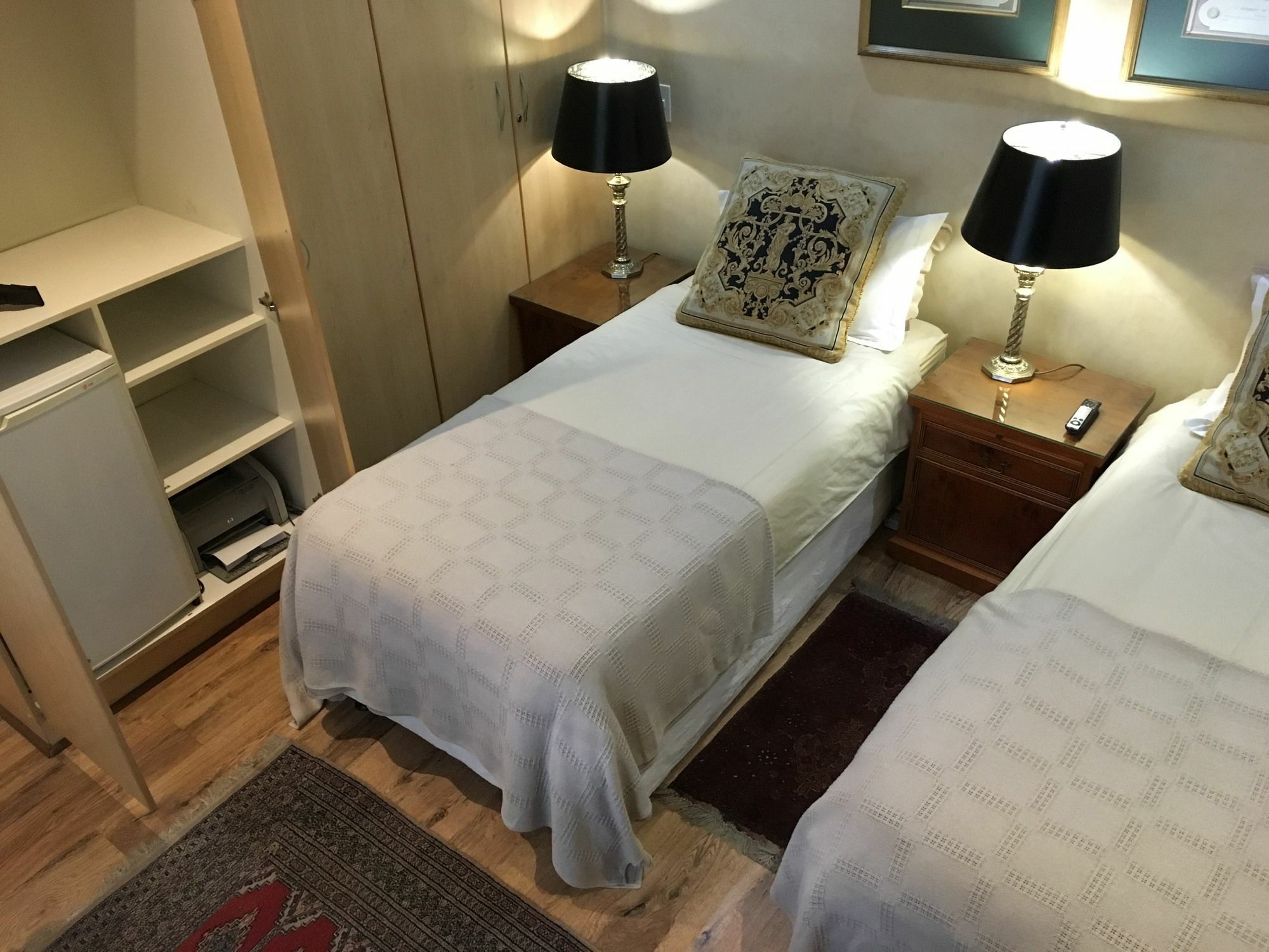 Guest house Gordons 4*